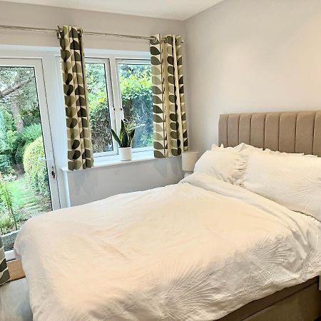 Little Vine - Beautiful Ground Floor Flat In South London Daire Sutton  Dış mekan fotoğraf