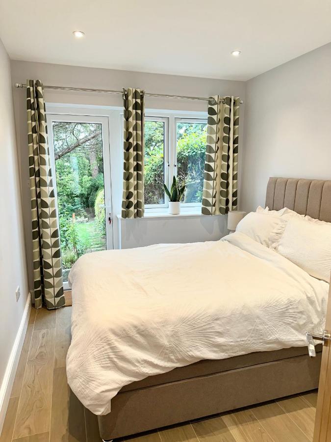 Little Vine - Beautiful Ground Floor Flat In South London Daire Sutton  Dış mekan fotoğraf